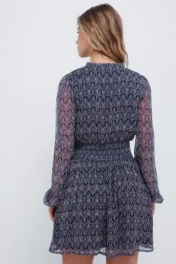 Vestido curto com estampado geométrica