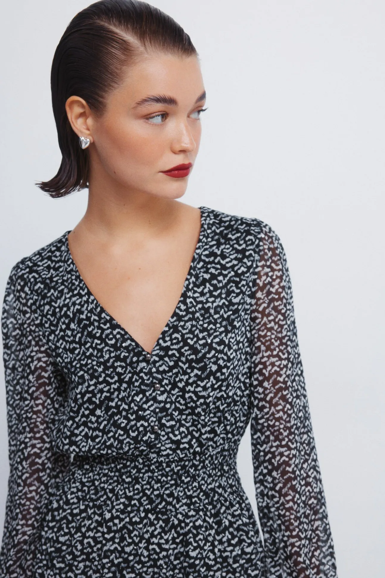 Vestido curto de chiffon estampado