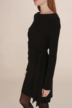 Vestido curto de lurex