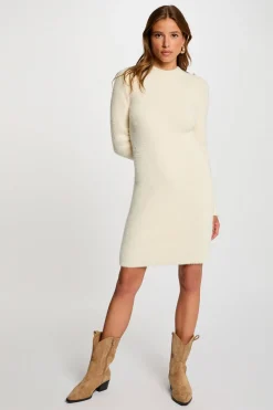 Vestido curto de malha justa