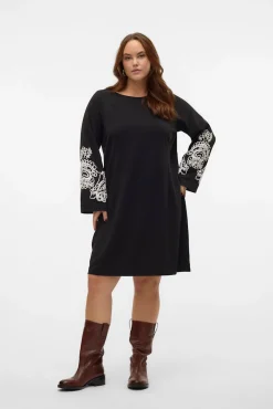 Vestido curto de manga comprida Curve