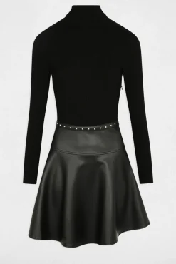 Vestido curto de patinadora