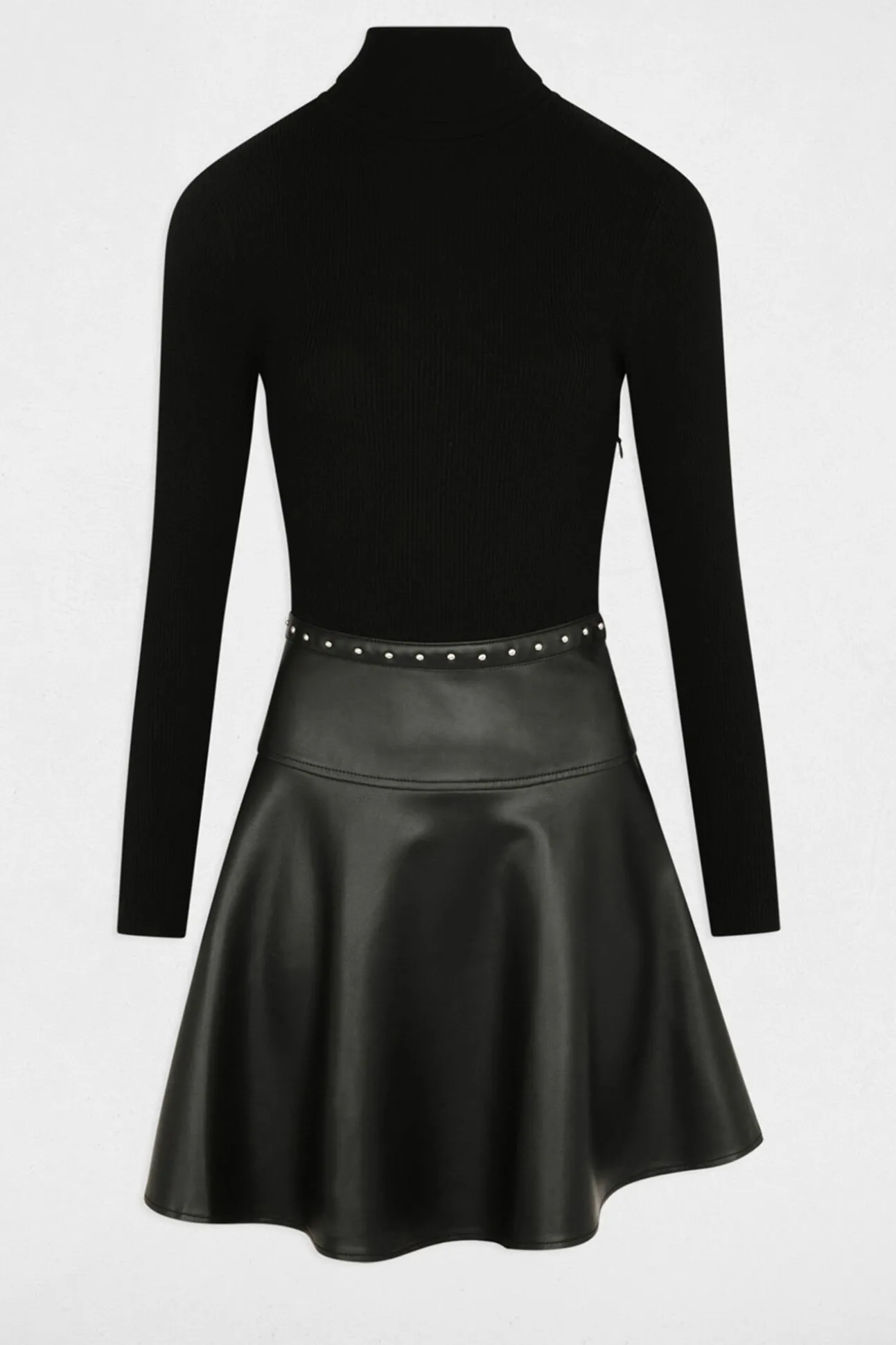 Vestido curto de patinadora