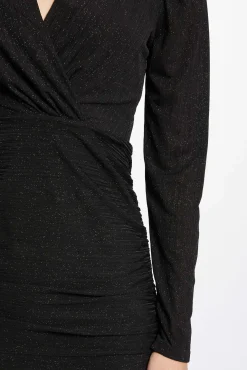 Vestido curto justo