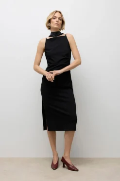 Vestido de alças midi