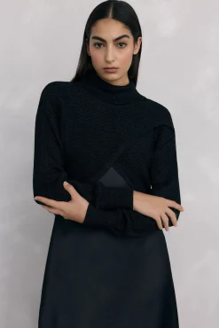 Vestido de cetim combinado com top de malha lurex