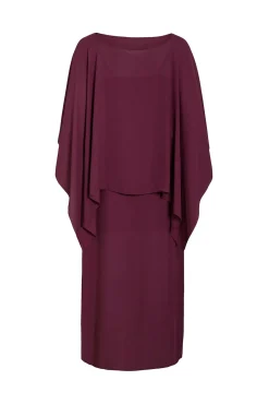 Vestido de chiffon com capa