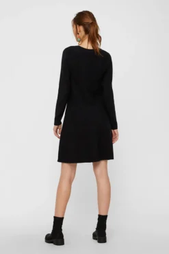 Vestido de malha de gola redonda