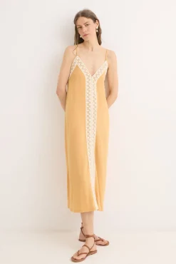 Vestido de renda de algodão contrastante