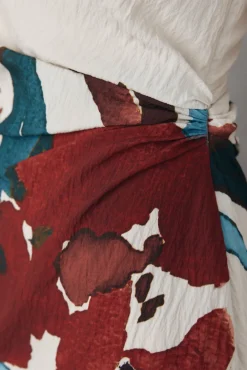 Vestido estampado assimétrico