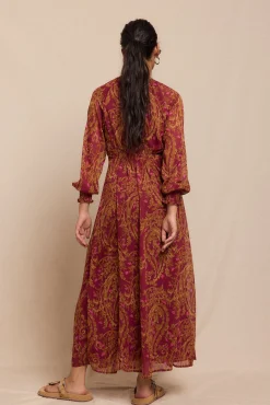 Vestido estampado fluído