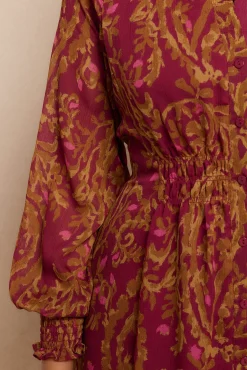 Vestido estampado fluído