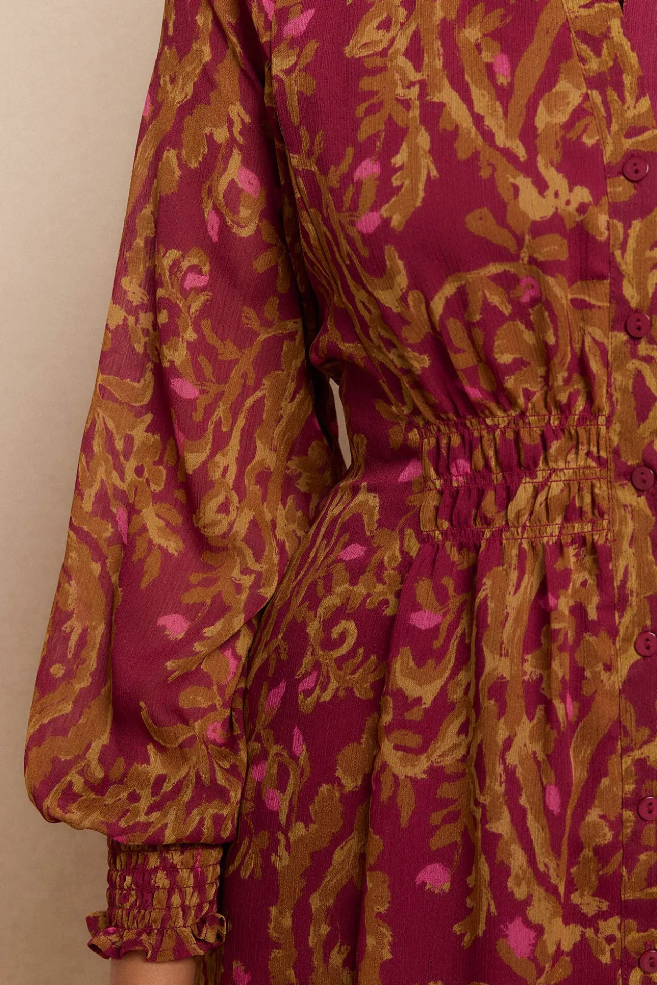 Vestido estampado fluído