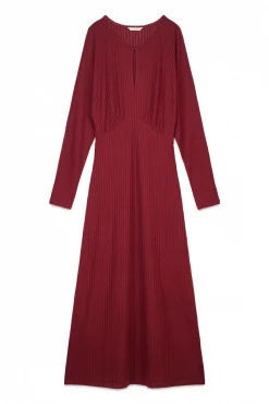 Vestido estruturado com manga morcego