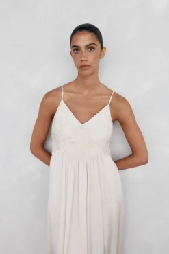 Vestido lingerie com detalhe franzido