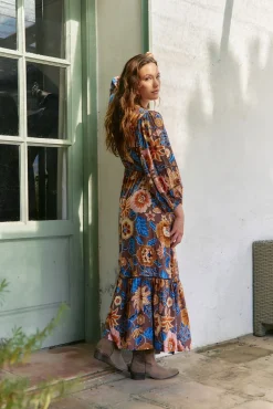 Vestido longo Catalonia com estampado de terra