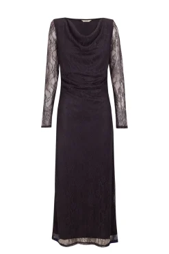 Vestido longo de renda