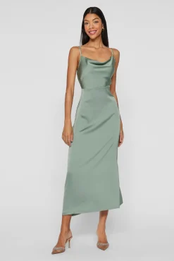 Vestido midi acetinado