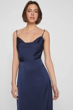 Vestido midi acetinado