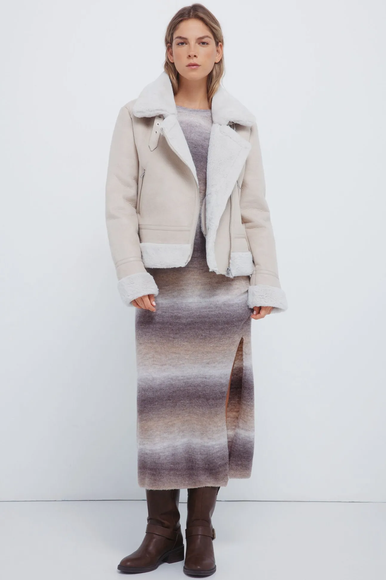Vestido midi de malha com tingimento espacial