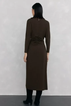 Vestido midi de malha manga comprida com malha franzida