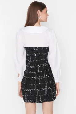 Vestido mini com gola camiseira