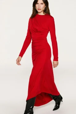 Vestido slim fit assimétrico